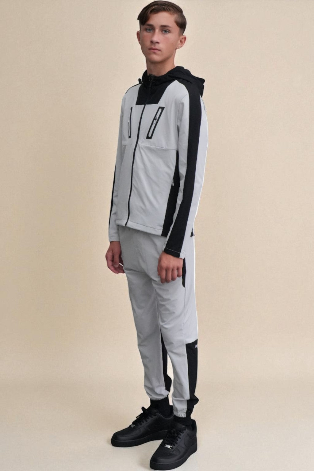 Leo Urban Tracksuit in Grey and Black
