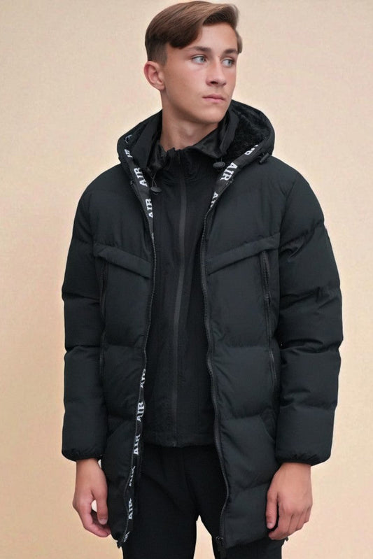 Ezra Supreme Jacket in Black